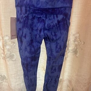 NEW Size 8 lululemon athletica Fast and Free HR Tight 25" - Blue